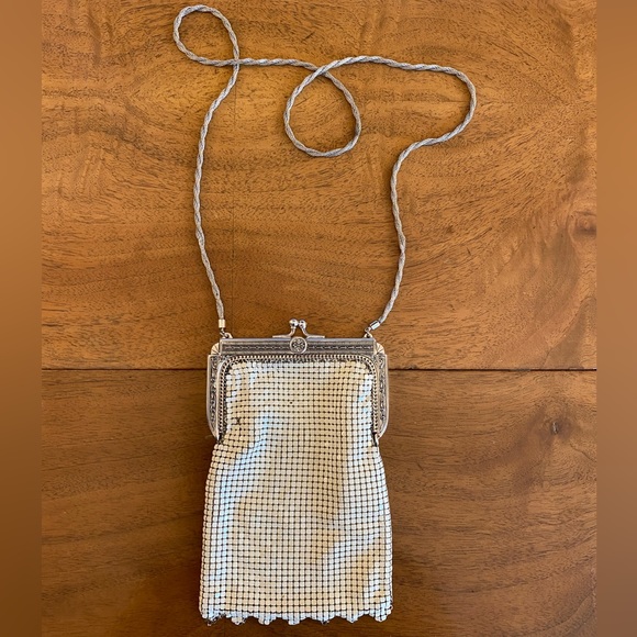 COMING SOON!! Rare Vintage Whiting & Davis Charlie Chaplin Mesh Bag 🎩 - Picture 8 of 16